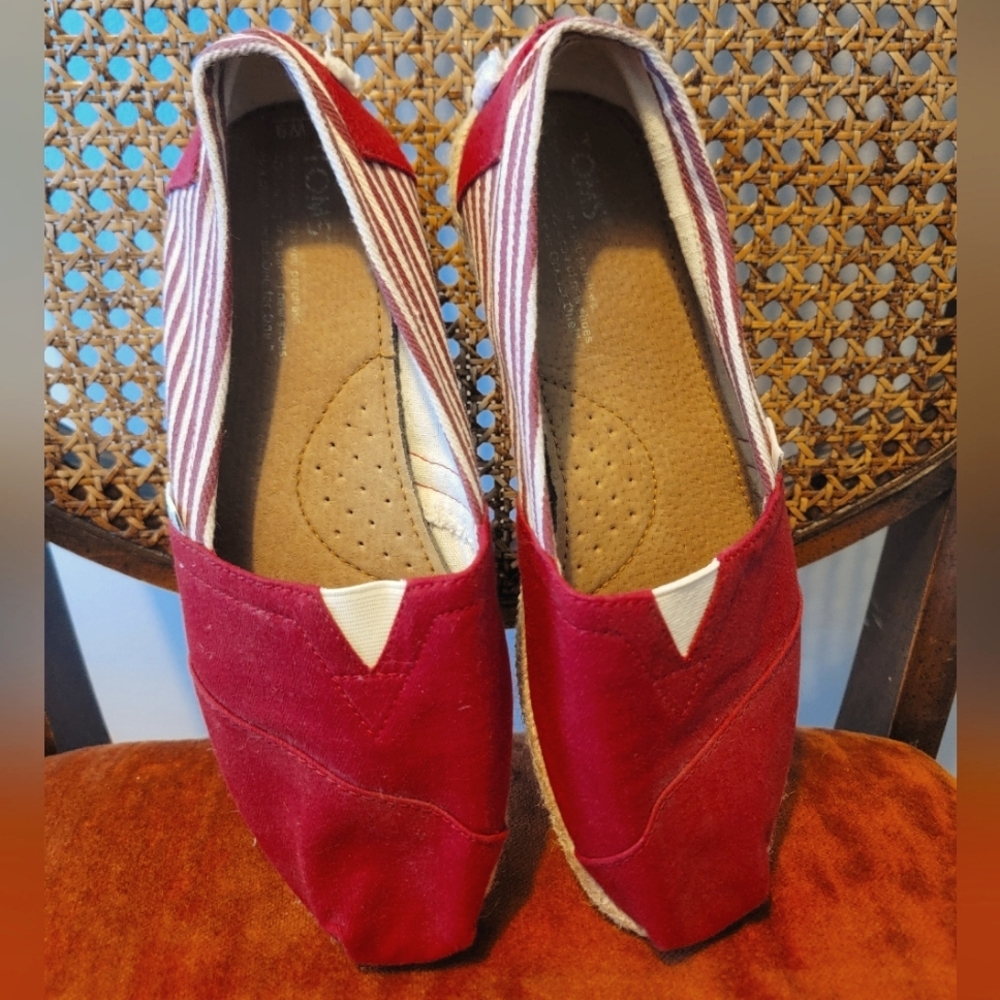 Toms University Striped Espadrille Size 9